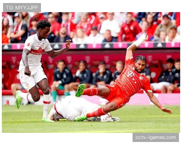 德甲裁判委员会宣布下赛季将试行场内麦克风与VAR交流部分公开化 德甲裁判委员会宣布下赛季将试行场内麦克风与VAR交流部分公开化